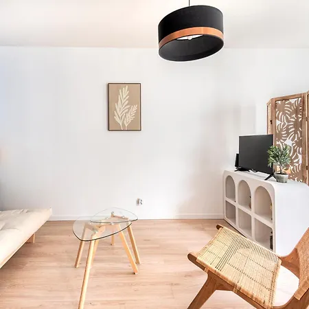 Le Mediterraneen T2 Avec Garage,ascenseur,balcon Apartment