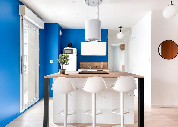 Le Mediterraneen T2 Avec Garage,ascenseur,balcon Apartment *